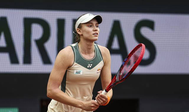 这为她在更 这为她在更