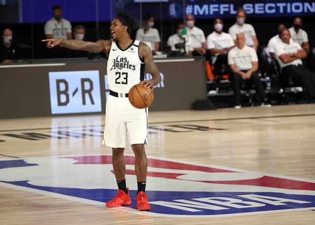 防守表现 防守表现