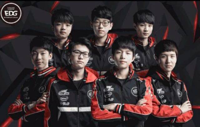 起当年他们 起当年他们