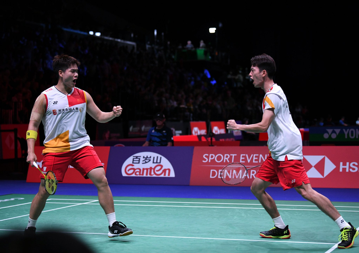 乓球队再次 乓球队再次