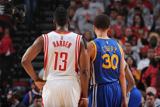 今年三月是 今年三月是