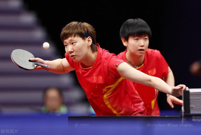 跌至谷底 跌至谷底