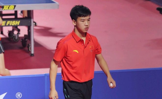 牌资产与商 牌资产与商